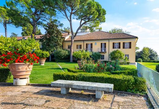 Luxury villa for sale in Piedmont Image 2