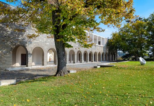 Luxury villa for sale in Piedmont Image 4