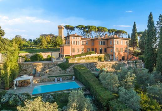 Villa on uima-allas myytävänä Florence Image 1