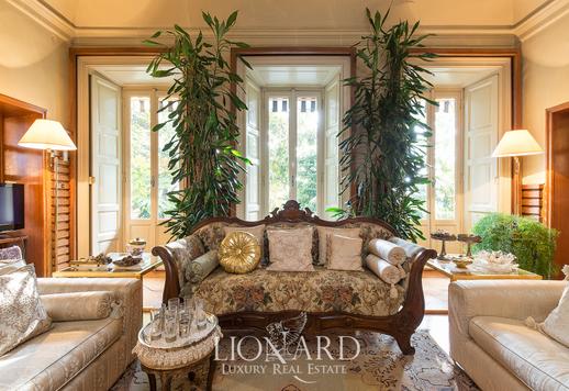 فيلا تاريخية للبيع في مقاطعة ليكو Image 9