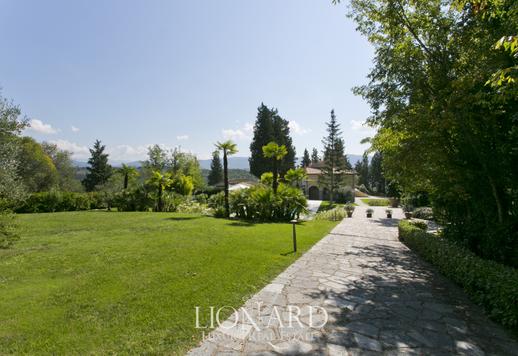 Historical estate for sale in Tuscany Image 8