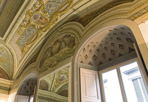 Espléndido edificio histórico en venta en Florencia Image 4