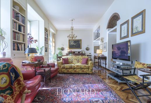 Luxury estate for sale in Lombardy Image 7