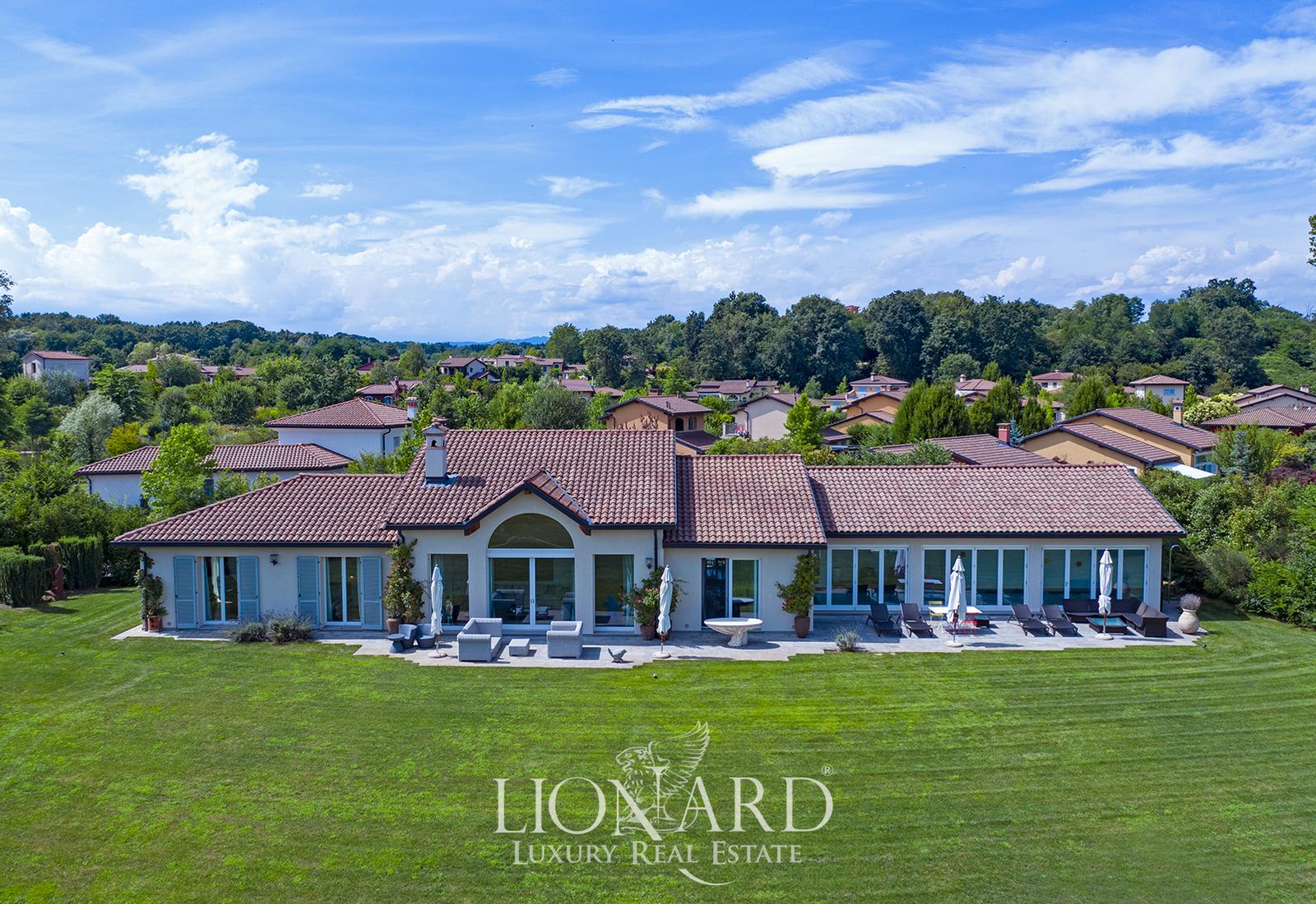 Luxury Estate For Sale Near Novara Lionard