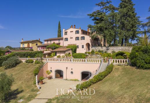 Wonderful villa for sale in an exclusive hilly area of Florence Image 5