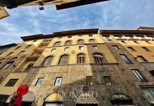Appartamento in pieno centro a Firenze  Image 4