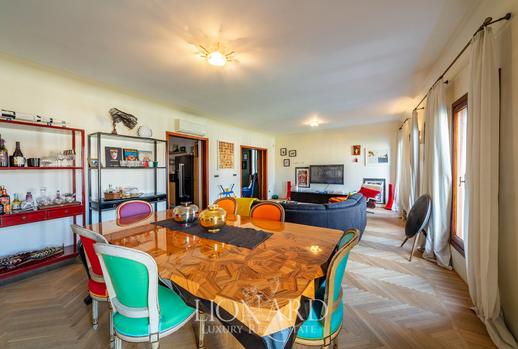 Propriedade de luxo com design moderno no coração histórico de Veneza Image 8