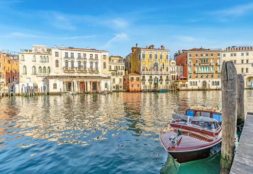 Propriedade de luxo com design moderno no coração histórico de Veneza Image 1