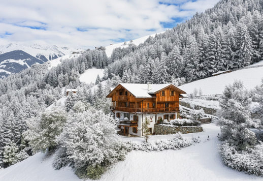 Luxury chalet in the province of Bolzano Image 2