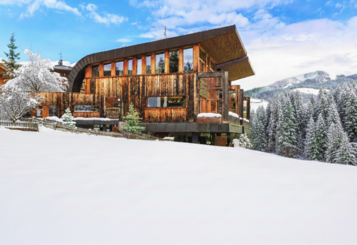 Modernes Designgebäude in der herrlichen Umgebung der Dolomiten Image 4