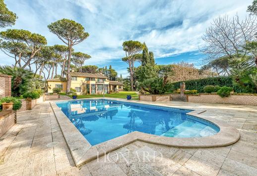 アッピアアンティカパークの中心部にある見事なホテル Image 2