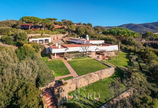 Residenza di pregio con parco terrazzato sul mare di Punta Ala Image 7