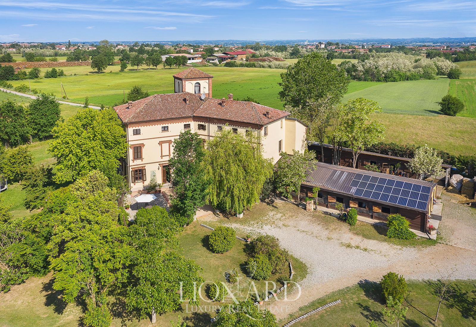 Luxurious Property With Stables In Monferrato | Lionard