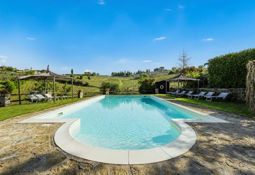Azienda agricola con agriturismo in vendita in uno dei territori che racchiude l'essenza della Toscana Image 4