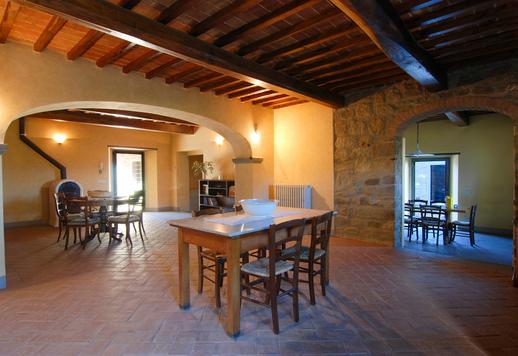 Italian Villas For Sale - Tuscan Villa Image 7
