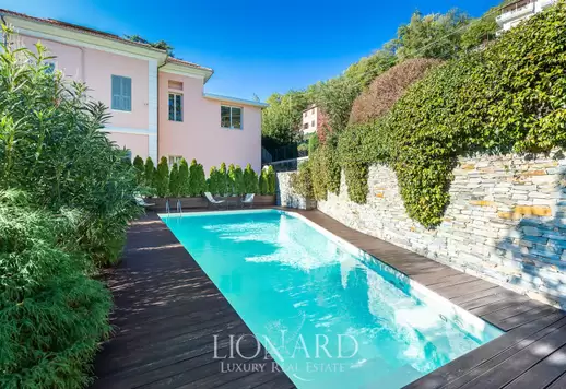 Fantastisk gammel landsby som ligger mellom havet og fjellene langs vestlige Liguria Image 9
