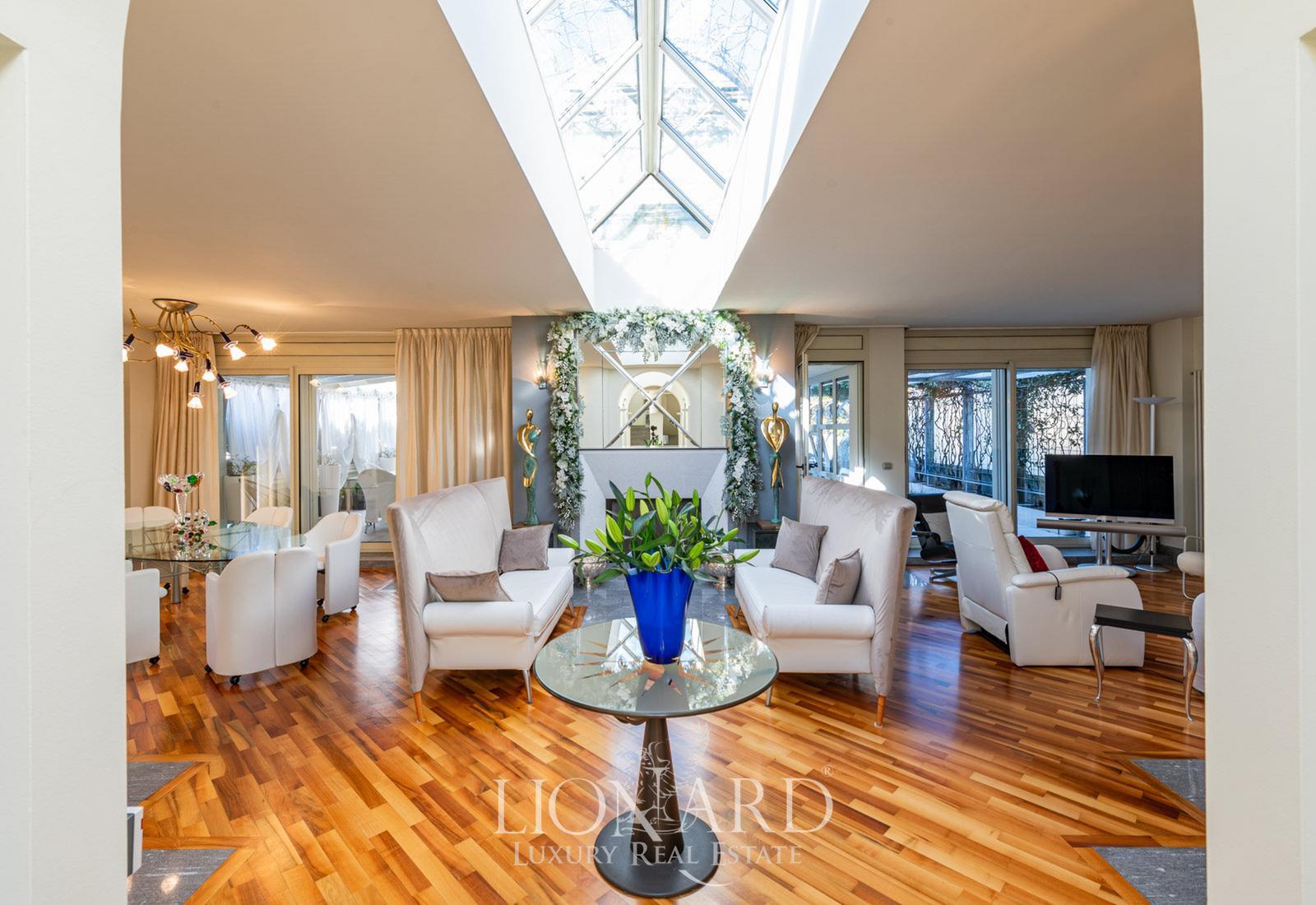 Stunning Luxury Panoramic Penthouse image