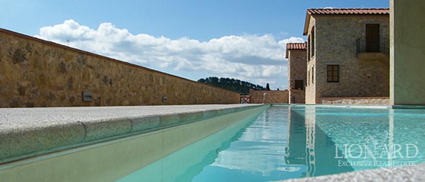 Venta casa de campo en la Toscana, en Siena Chianti Image 2