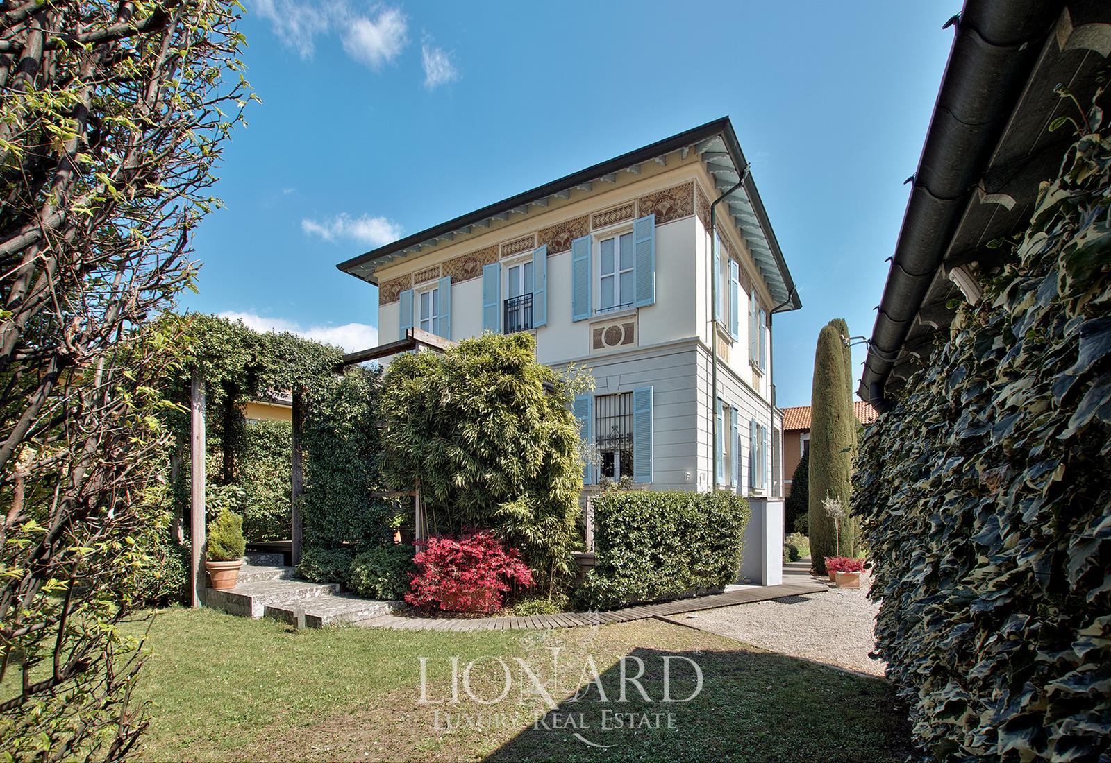 Luxurious Villa With Outbuilding For Sale Near Milan Lionard