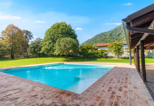 Prestigiosa residenza signorile di 1071 metri quadrati risalente agli anni Venti, perfettamente conservata. Image 6