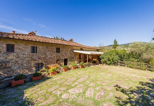 Landhaus in der Toskana im fiorentinischen Chianti zum Verkauf Image 3