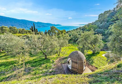 豪華全景別墅，位於布雷西亞加爾達湖岸邊的高處 Image 3