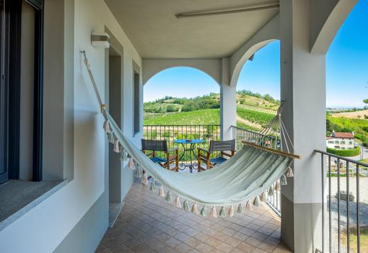 Eladó egy 1,7 hektáros magánparkkal körülvett birtok szőlővel, gyümölcsössel és erdővel Image 8