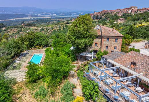 Umbria ve Toskana arasındaki Città della Pieve'de Fendi tarafından tasarlanan tarım turizmi tesisi satılık Image 2