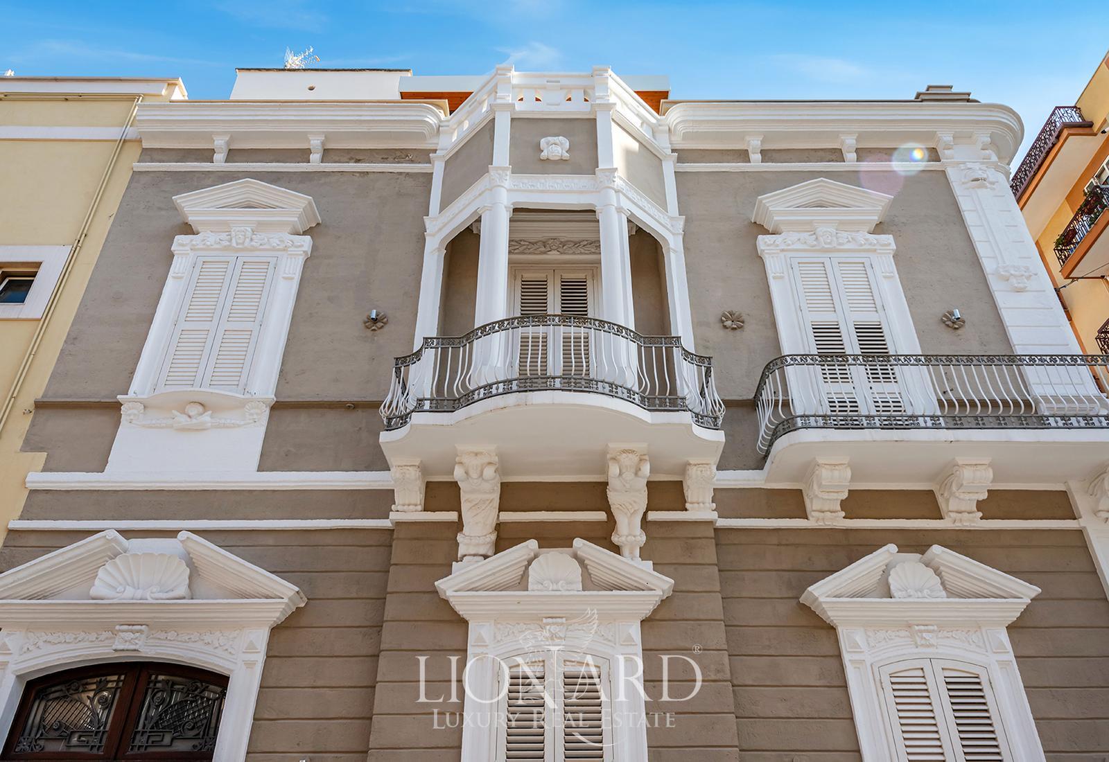 Two Luxury Buildings For Sale In The Centre Of Monopoli Lionard