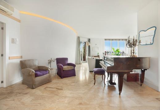 Charmig egendom med pool och två panoramaterrasser till salu i det eftertraktade San Siro-distriktet i Milano Image 8