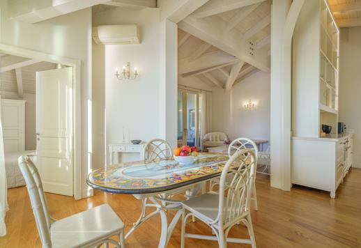 Prestigieus loft van 210 m² aan zee aan de Etruskische kust Image 5