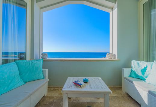 Prestigieus loft van 210 m² aan zee aan de Etruskische kust Image 4