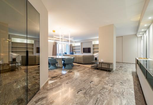 Elégante résidence de charme avec grande terrasse privée et piscine commune à vendre dans le célèbre quartier de San Siro à Milan Image 8