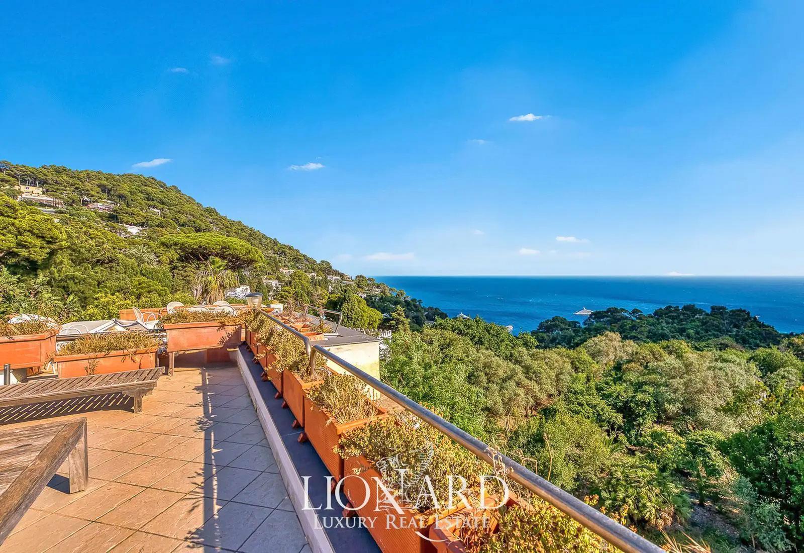 Luxury Penthouse With A Panoramic Rooftop In The Centre Of Capri | Lionard