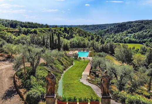 مزرعة تاريخية تم تجديدها مع إمكانية إنشاء مهبط للطائرات العمودية على تلال سان مينياتو Image 4