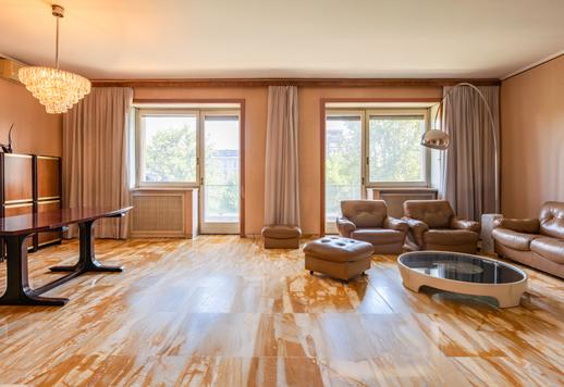  Квартира с балконом в престижном районе в самом центре Милана Image 4