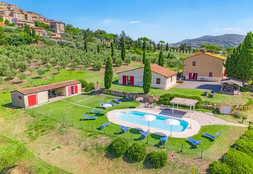 Parduodamas prestižinis turtas ant Pizos lapuočių kalvų, tarp Bolgheri ir jūros Image 1