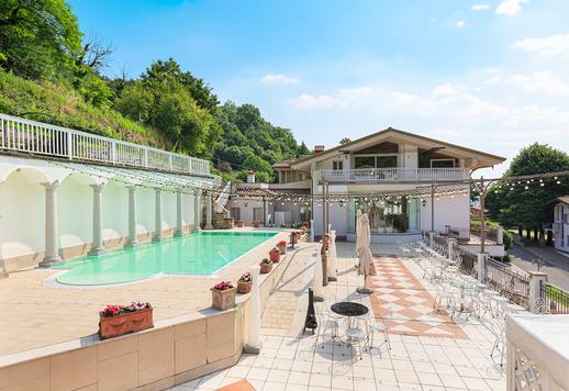 Dream venue for private eventsw among the vineyards of Valcalepio, a few kilometres from Lake Iseo Image 2