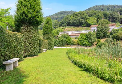 Dream venue for private eventsw among the vineyards of Valcalepio, a few kilometres from Lake Iseo Image 9
