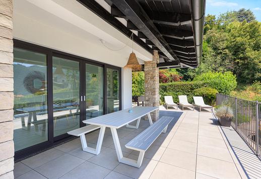 Moradia com terraço panorâmico virado para o lago à venda em Cernobbio Image 5