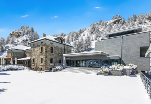 Exklusives Hotel mit Pool und Wellnessbereich in La Thuile, im Herzen der Aostataler Alpen, zu verkaufen Image 2
