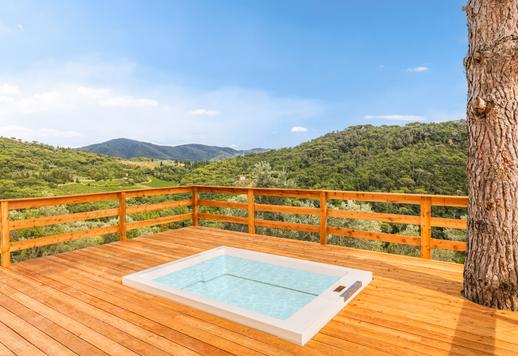 Residenza di lusso ristrutturata con finiture di alto livello e vista sulle colline toscane in vendita a sud di Firenze Image 4