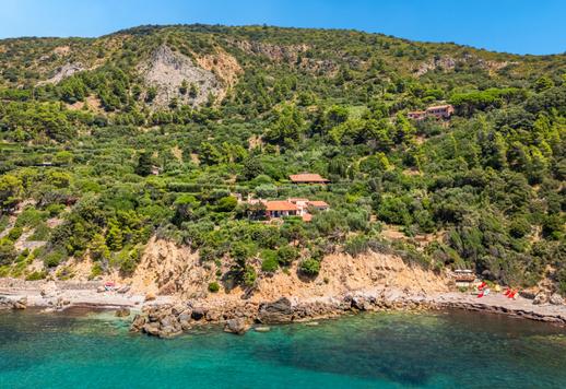 Propriété exclusive avec grandes terrasses et vue sur la mer à vendre sur le Monte Argentario Image 5