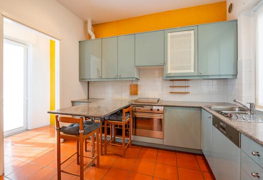 Villetta cittadina di pregio con corte interna e grandi terrazzi in vendita nel cuore di Milano Image 9