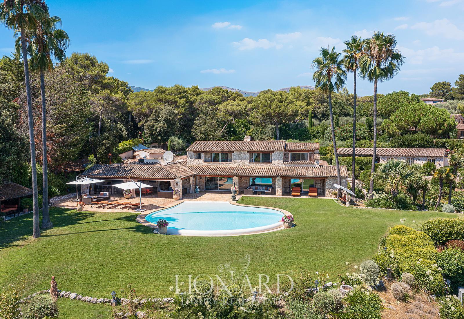 Exclusive Luxury Villa With Pool And Tennis Court In Nice | Lionard