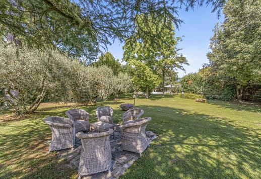 Casale toscano con piscina in vendita a Cortona Image 8