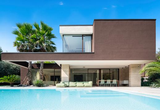 Padua ilinde satılık havuzlu ve bahçeli yeni inşa edilmiş villa Image 3