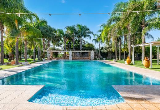 Wohnsitz aus dem 18. Jh. mit Trulli, eingebettet in die grüne Landschaft Apuliens, zu verkaufen Image 6