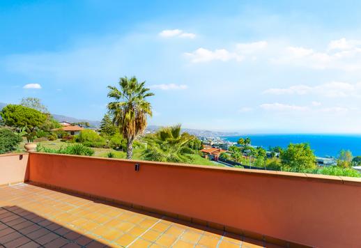 Moradia exclusiva com jardim tropical e piscina à venda na Riviera dei Fiori, na Ligúria Image 7