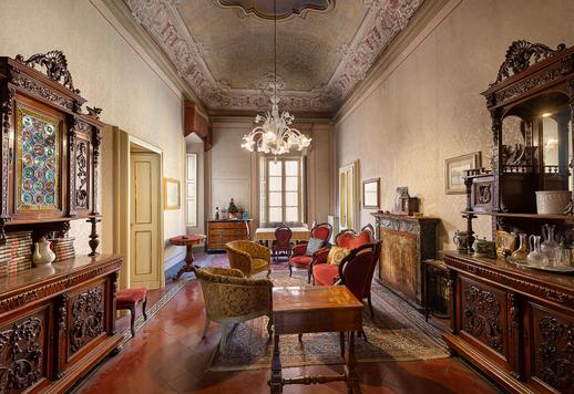 Nel cuore del centro storico di Cremona è in vendita un meraviglioso palazzo di grande fascino e rilevanza storico-artistica Image 4